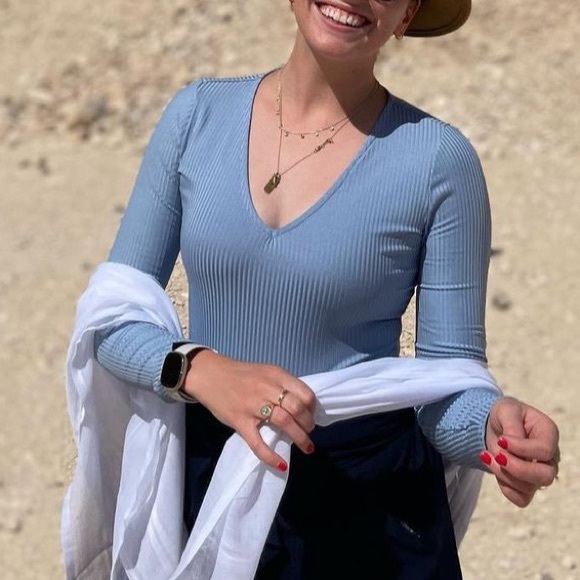 Lightweight White Scarf - Picture 1 of 6